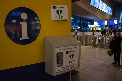 Defibrillator at Rotterdam Railway Station