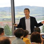 Entrevista a Iosu Lázcoz “Optitud: psicología positiva y optimismo inteligente”
